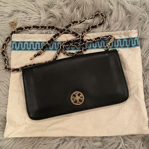 Tory Burch clutch with chain